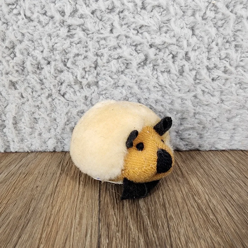 Vintage Miniature Plush Hedgehog Toy Cream Tan Black Tiny Farm Animal 2‎ Inch